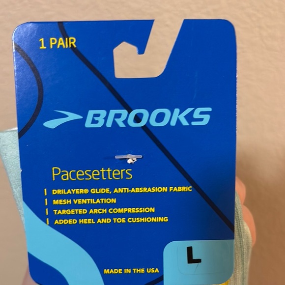 Brooks Colorful Athletic Socks - Picture 3 of 3